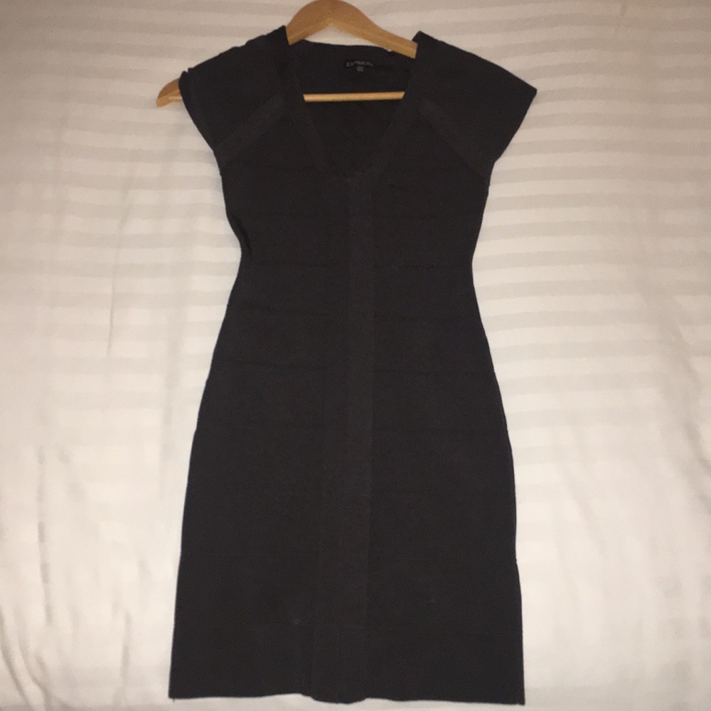 Grey bandeau dress.